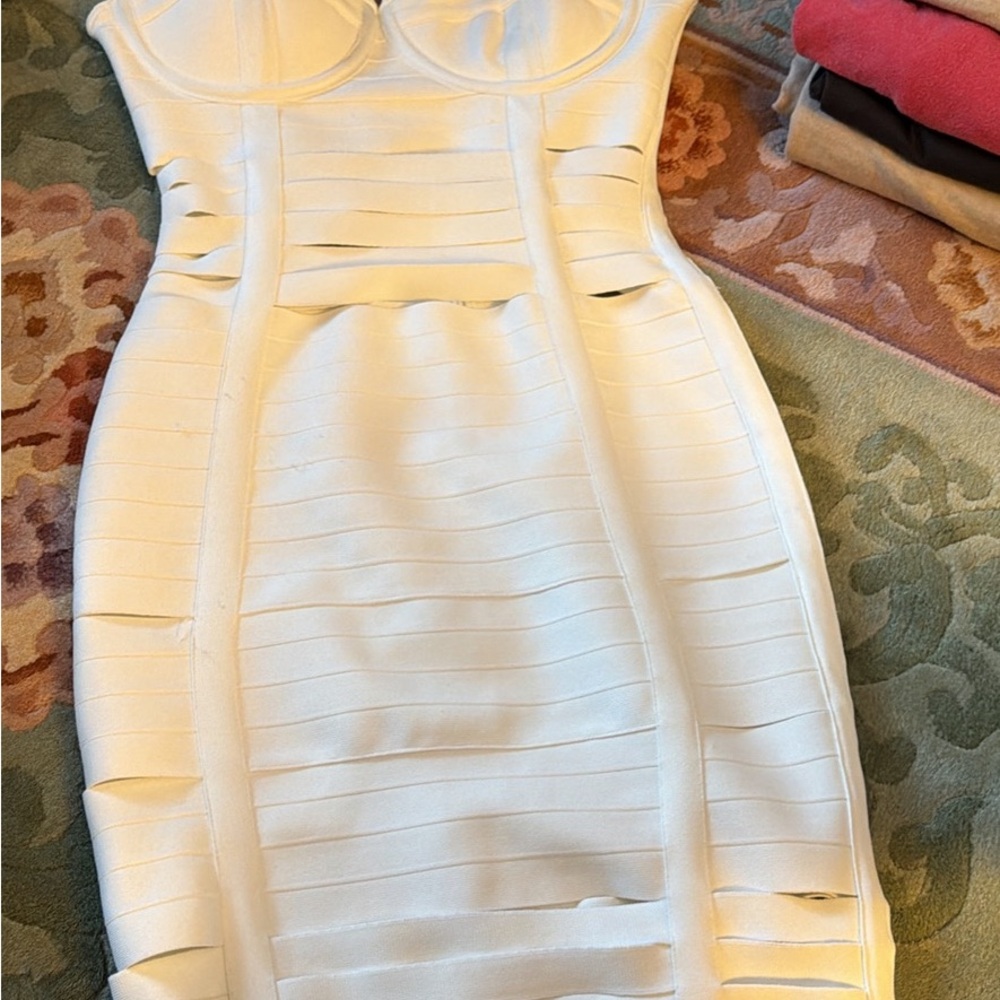 AKIRA White Strapless Bandage Bodycon Dress